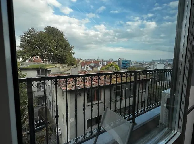 Апартаменты Downtown